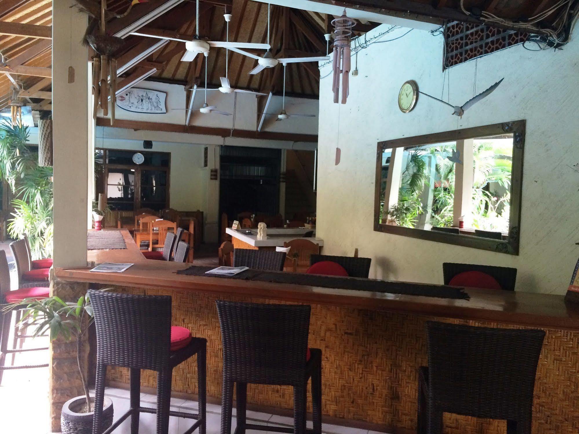 Secret Garden Inn Kuta Lombok Exterior foto